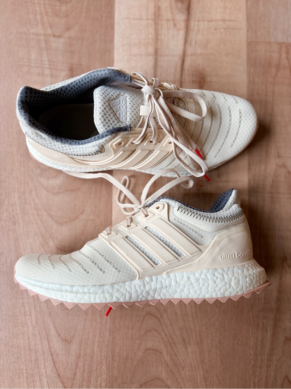 Adidas Ultraboost DNA 22 Cloud White Cream  Sneakers W Size 8.5 | M Size 7